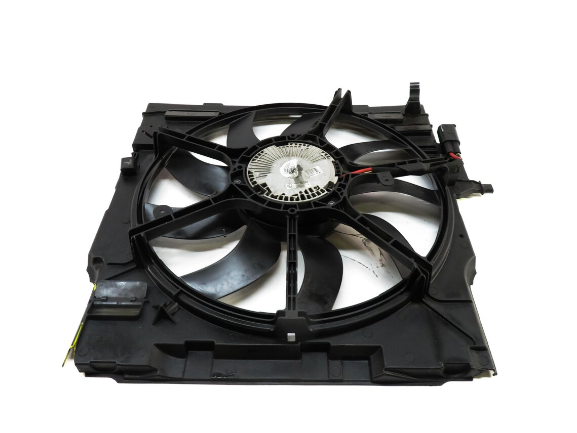 Thumbnail 4: 2009-2014 BMW X5 X6 (E70 E71) 3.0L N55 TURBO / 3.0L DIESEL COOLING FAN 850 WATT