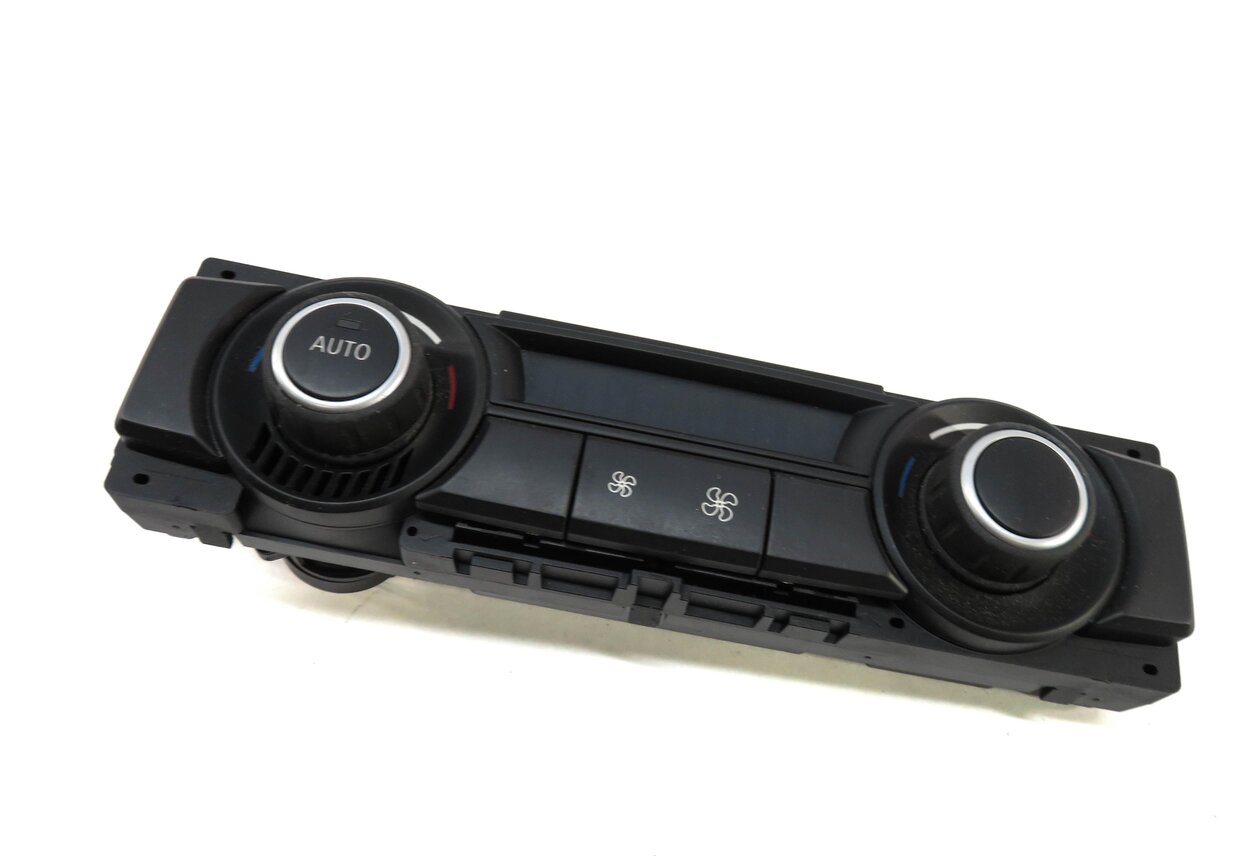 2007-2013 BMW X5 (E70) REAR HEATER A/C CLIMATE TEMPERATURE CONTROL PANEL