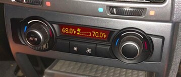 Thumbnail 2: 2007-2013 BMW X5 (E70) REAR HEATER A/C CLIMATE TEMPERATURE CONTROL PANEL