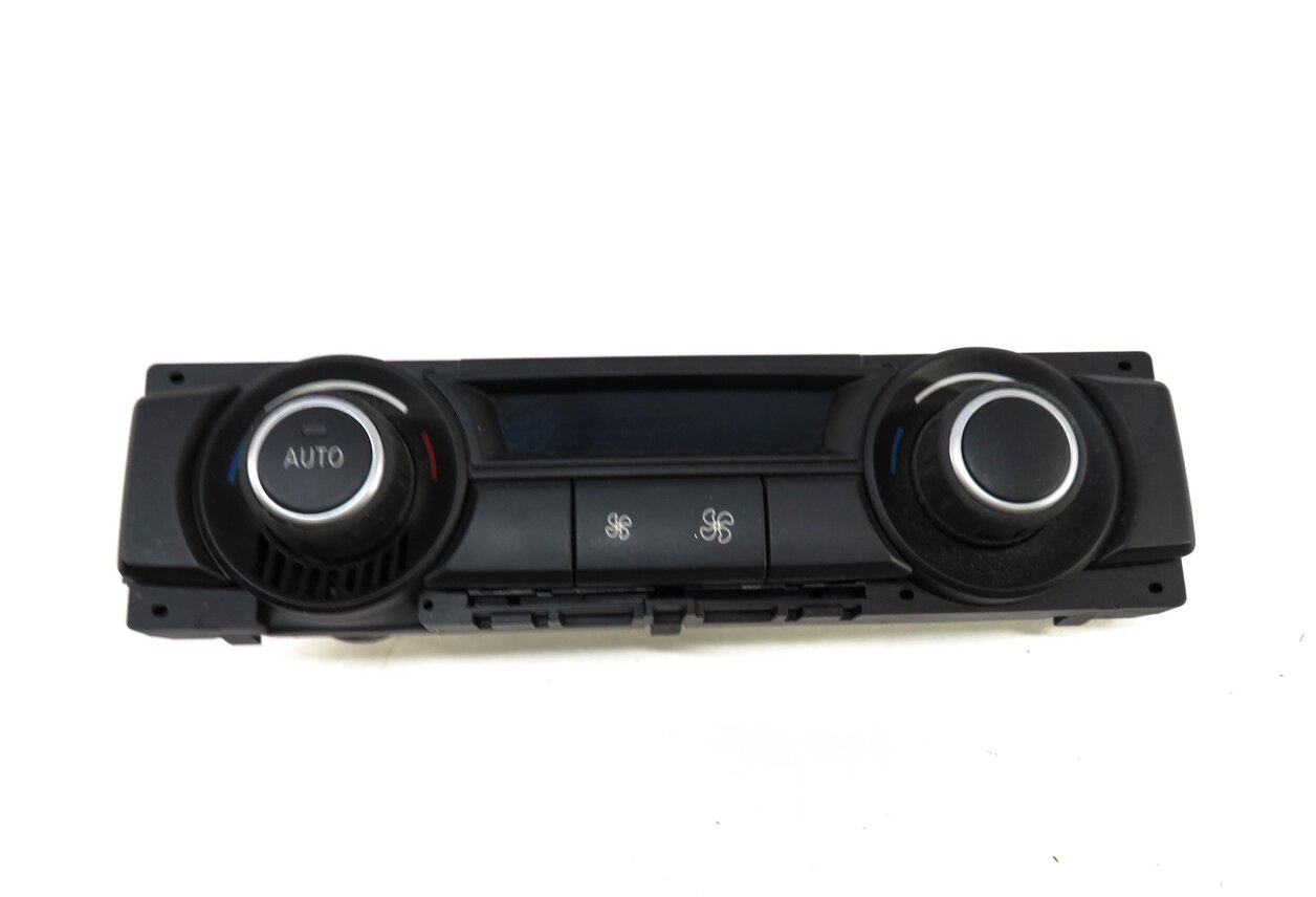 Thumbnail 3: 2007-2013 BMW X5 (E70) REAR HEATER A/C CLIMATE TEMPERATURE CONTROL PANEL