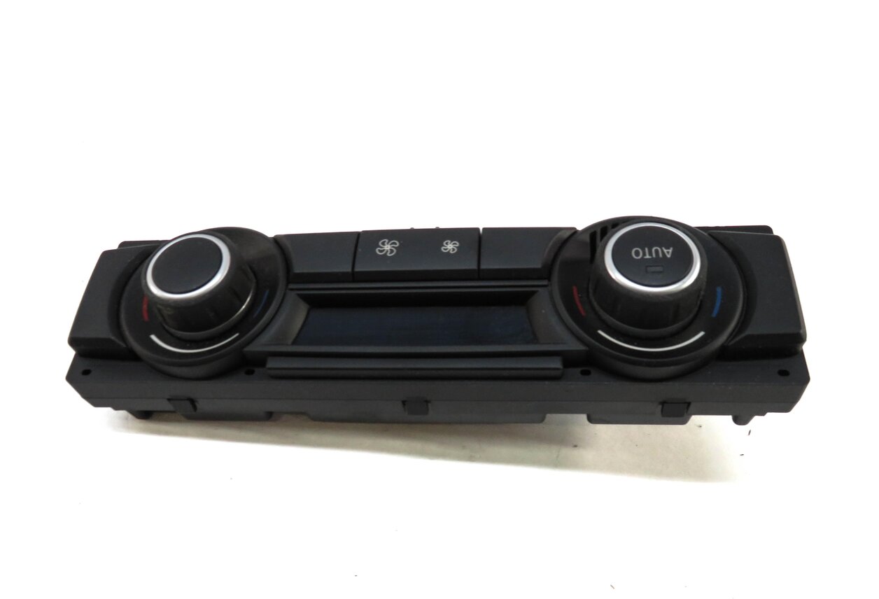Thumbnail 4: 2007-2013 BMW X5 (E70) REAR HEATER A/C CLIMATE TEMPERATURE CONTROL PANEL