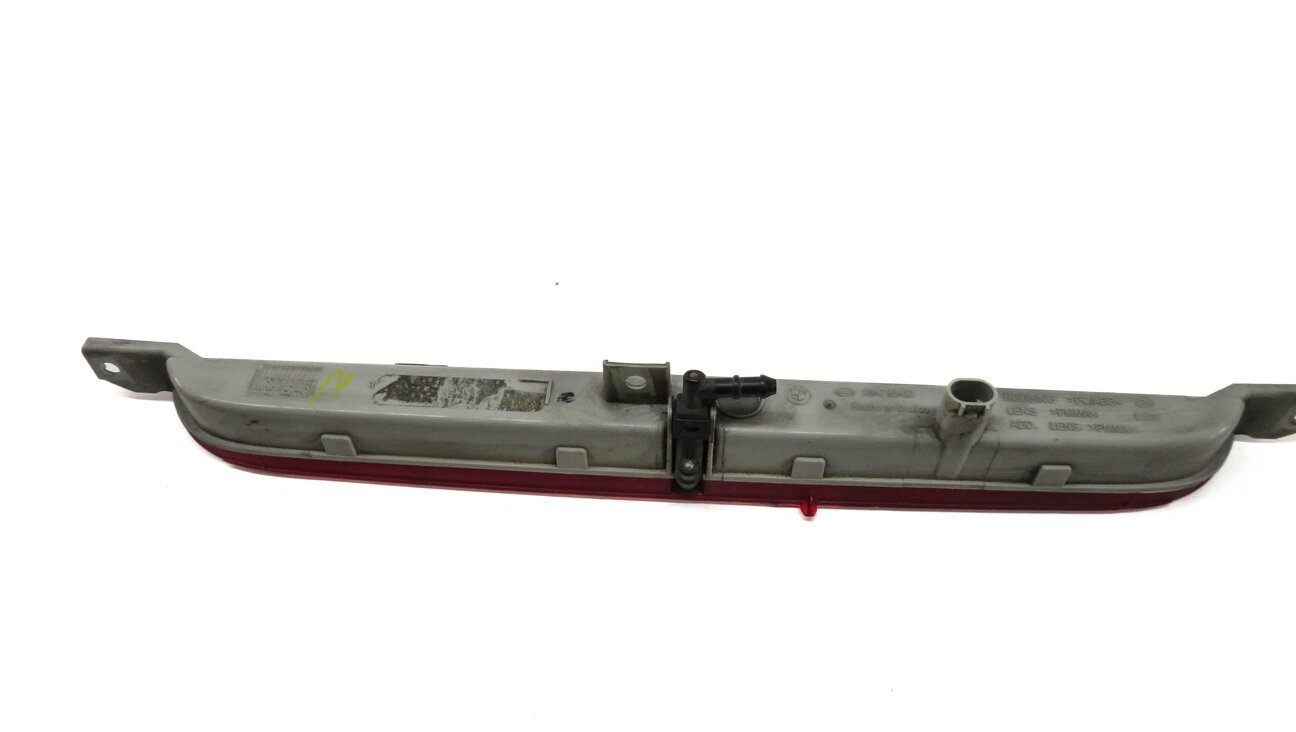Thumbnail 3: 2012 BMW X5 (E70) REAR 3rd THIRD BRAKE LIGHT LAMP