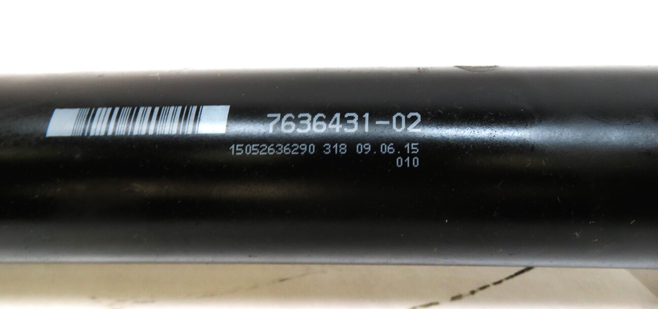 Thumbnail 4: 2014-2019 BMW X5 X6 (F15 F16) RWD - REAR DRIVESHAFT DRIVELINE DRIVE LINE SHAFT