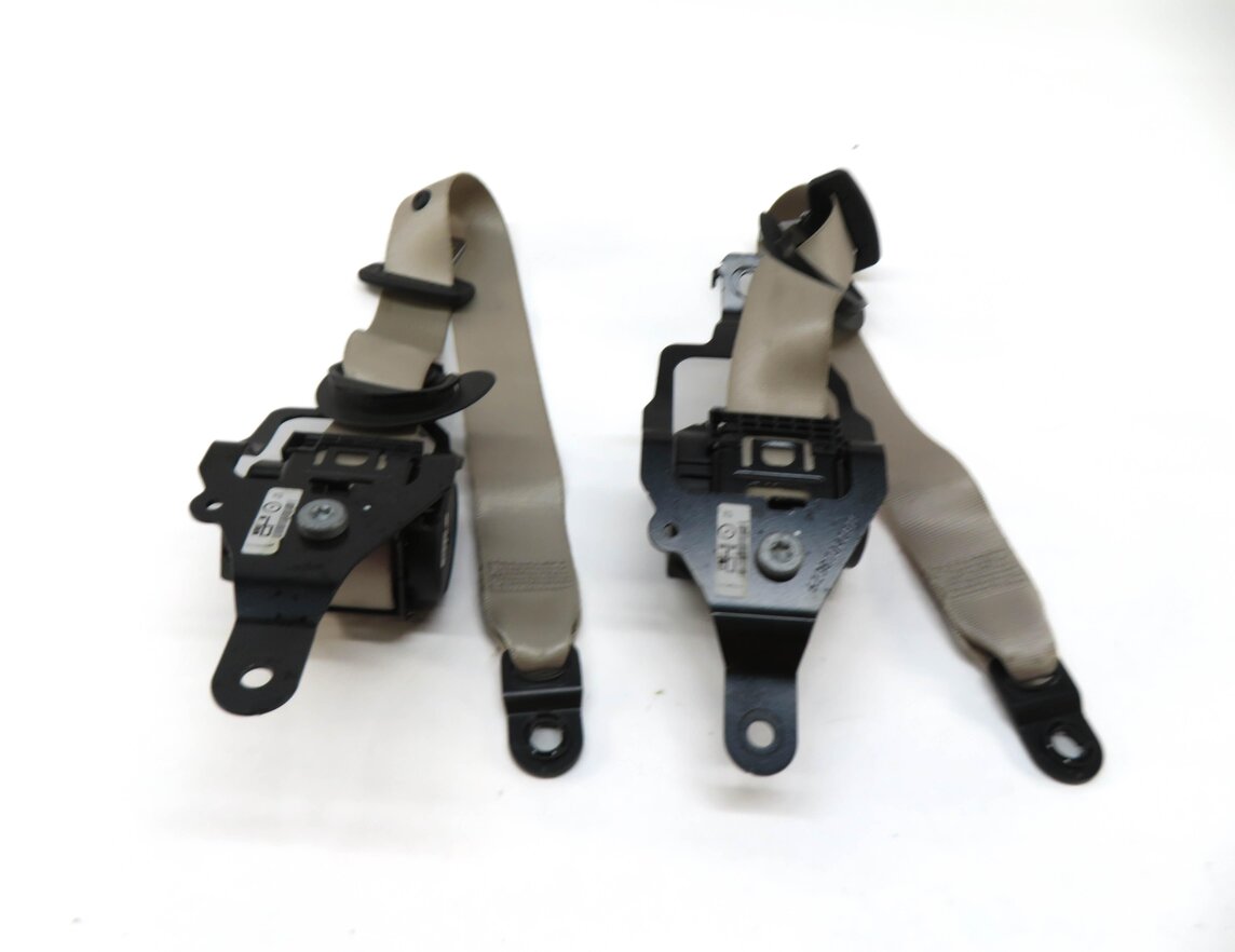 Thumbnail 3: 2016 BMW X5 (F15) LEFT & RIGHT REAR 2nd ROW SEAT SEATBELT RETRACTOR SET (BEIGE)