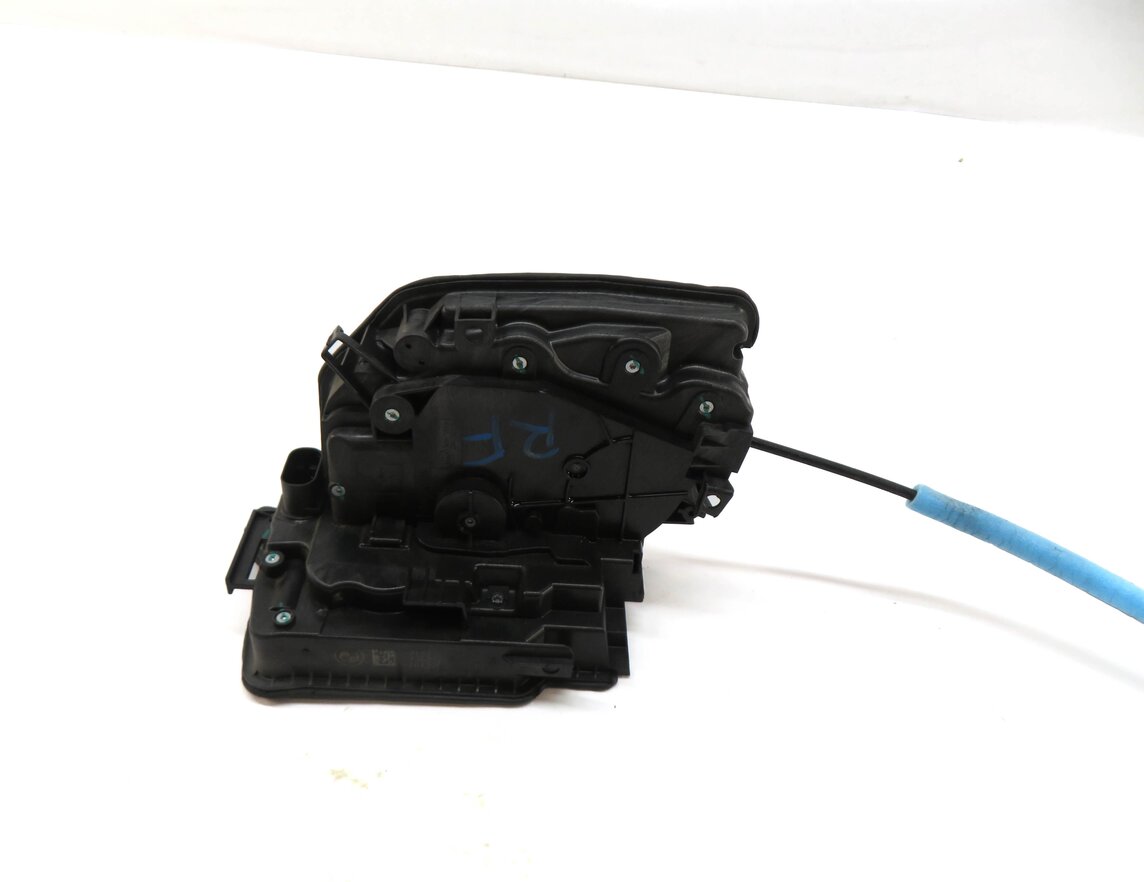 Thumbnail 2: 2014-2019 BMW I3 X1 X2 X5 X6 (F15 F16 F39 F48) RIGHT FRONT PASSENGER DOOR LATCH