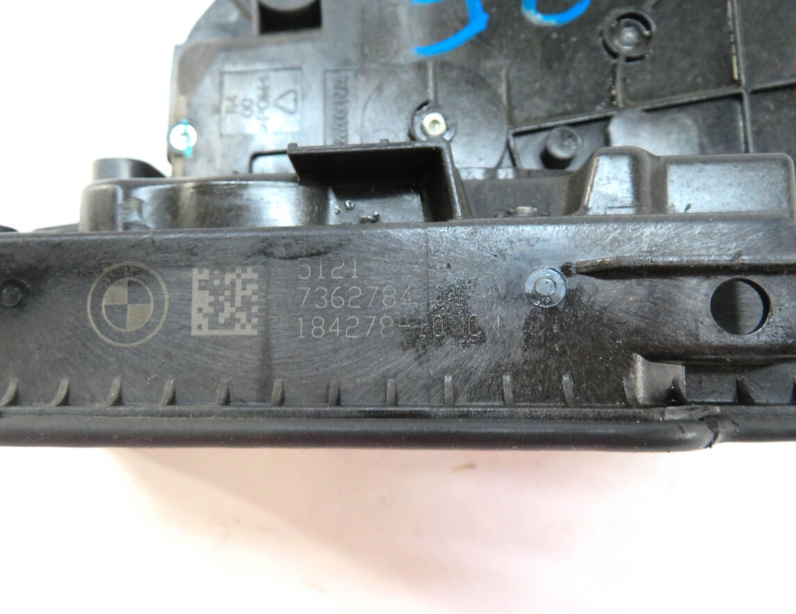 Thumbnail 4: 2014-2019 BMW I3 X1 X2 X5 X6 (F15 F16 F39 F48) RIGHT FRONT PASSENGER DOOR LATCH