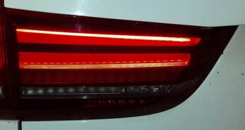 Thumbnail 2: 2014-2018 BMW X5 X5M ///M (F15 F85) LEFT DRIVER REAR INNER TAILLIGHT LIGHT LAMP