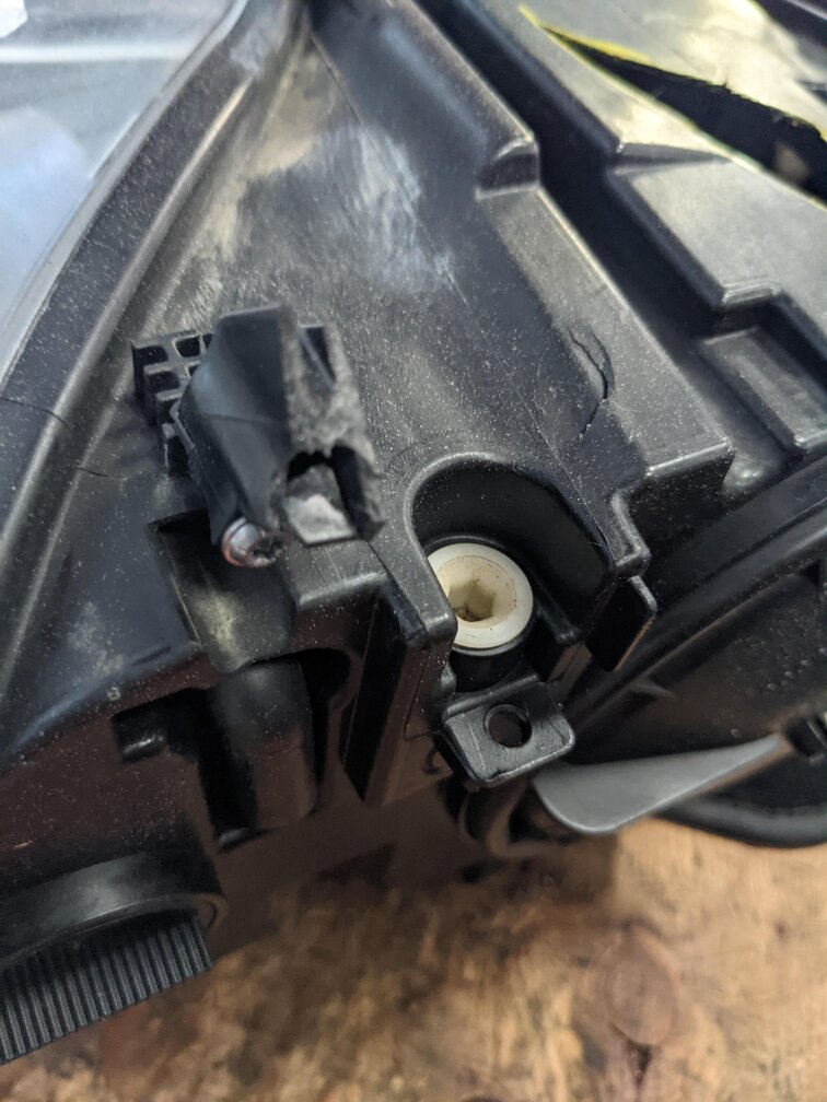 Thumbnail 13: 2014-2019 BMW X5 X6 X5M X6M (F15 F16 F85 F86) LEFT XENON HID ADAPTIVE HEADLIGHT