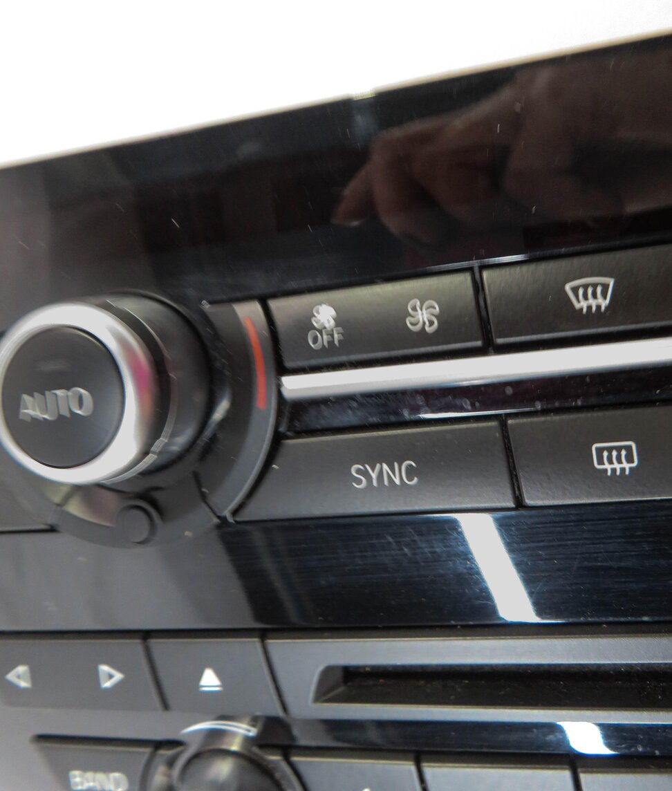 Thumbnail 7: 2014-2018 BMW X5 (F15 F85) FRONT HEATER A/C TEMPERATURE CLIMATE CONTROL PANEL