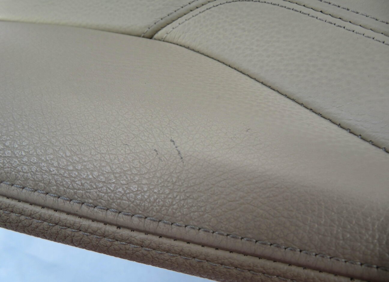 Thumbnail 6: 2016 BMW X5 (F15) RIGHT FRONT PASSENGER UPPER TOP HEATED SEAT CUSHION (BEIGE)