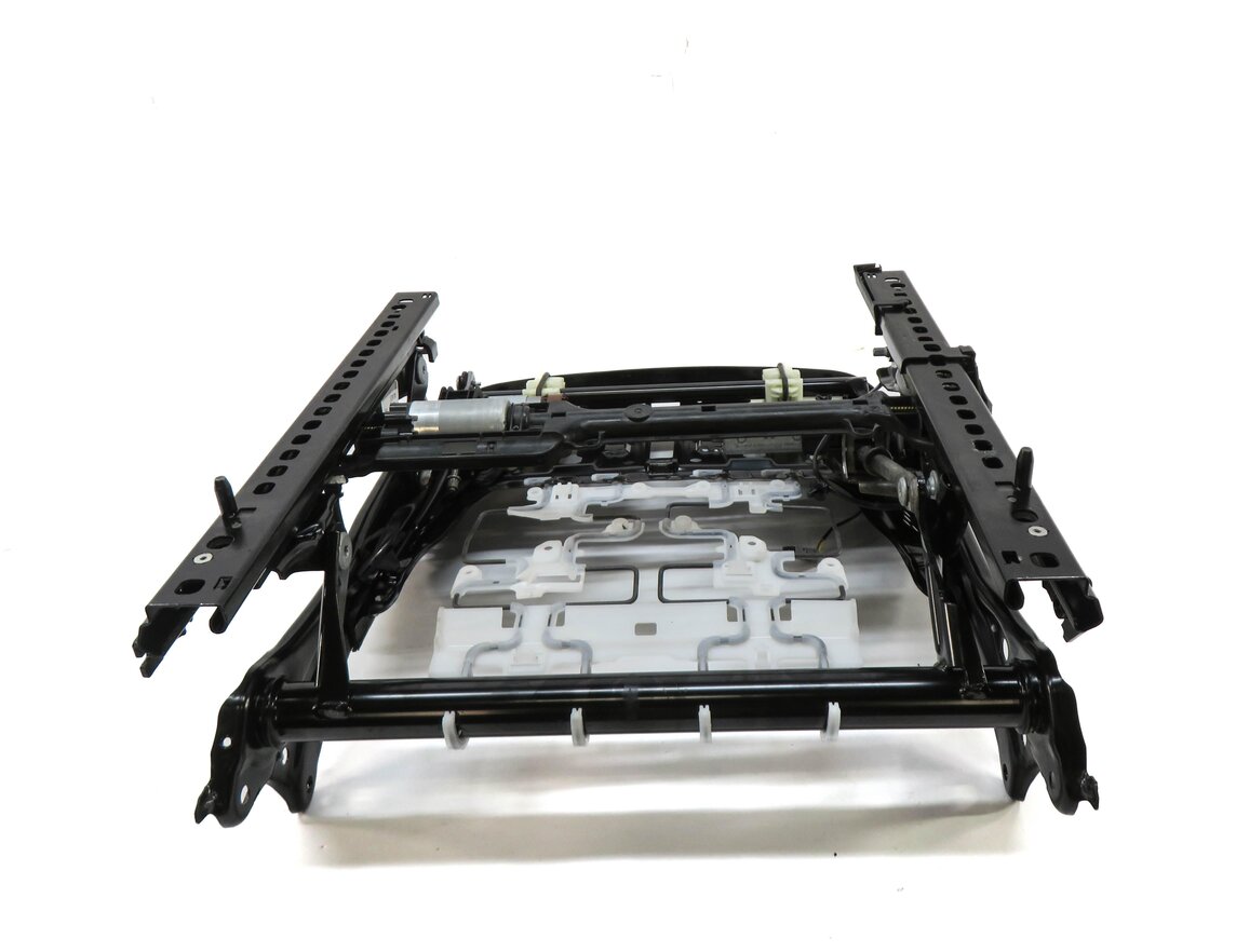 Thumbnail 4: 14-18 BMW X5 (F15) RIGHT FRONT PASSENGER 10-WAY STANDARD SEAT TRACK w/ MOTORS