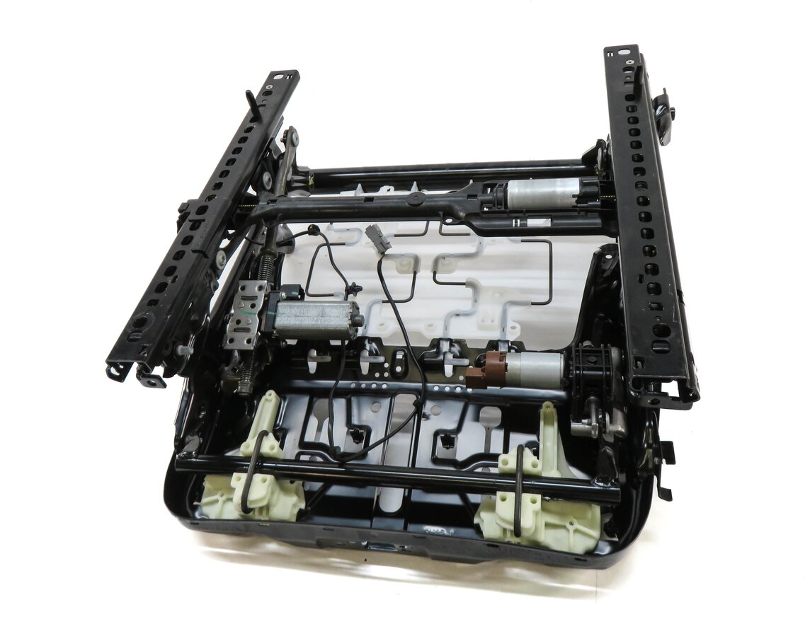Thumbnail 5: 14-18 BMW X5 (F15) RIGHT FRONT PASSENGER 10-WAY STANDARD SEAT TRACK w/ MOTORS
