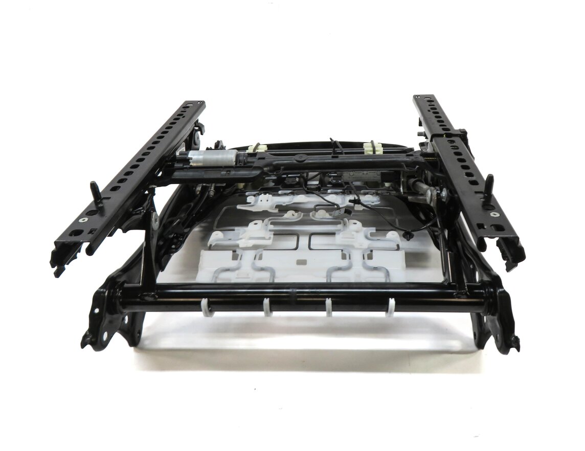 Thumbnail 6: 14-18 BMW X5 (F15) RIGHT FRONT PASSENGER 10-WAY STANDARD SEAT TRACK w/ MOTORS