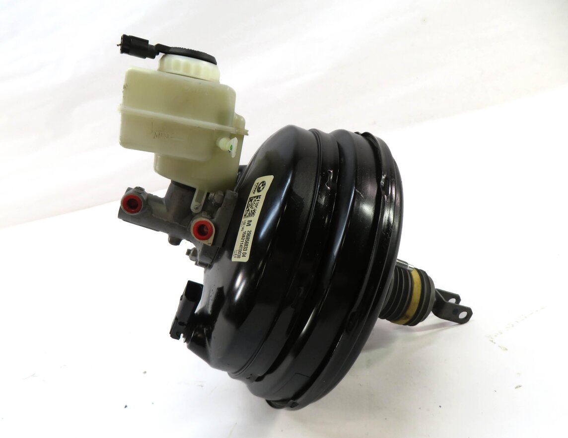 Thumbnail 2: 14-19 BMW X5 X6 (F15 F16) 3.0L / 4.4L - POWER BRAKE BOOSTER w/ MASTER CYLINDER