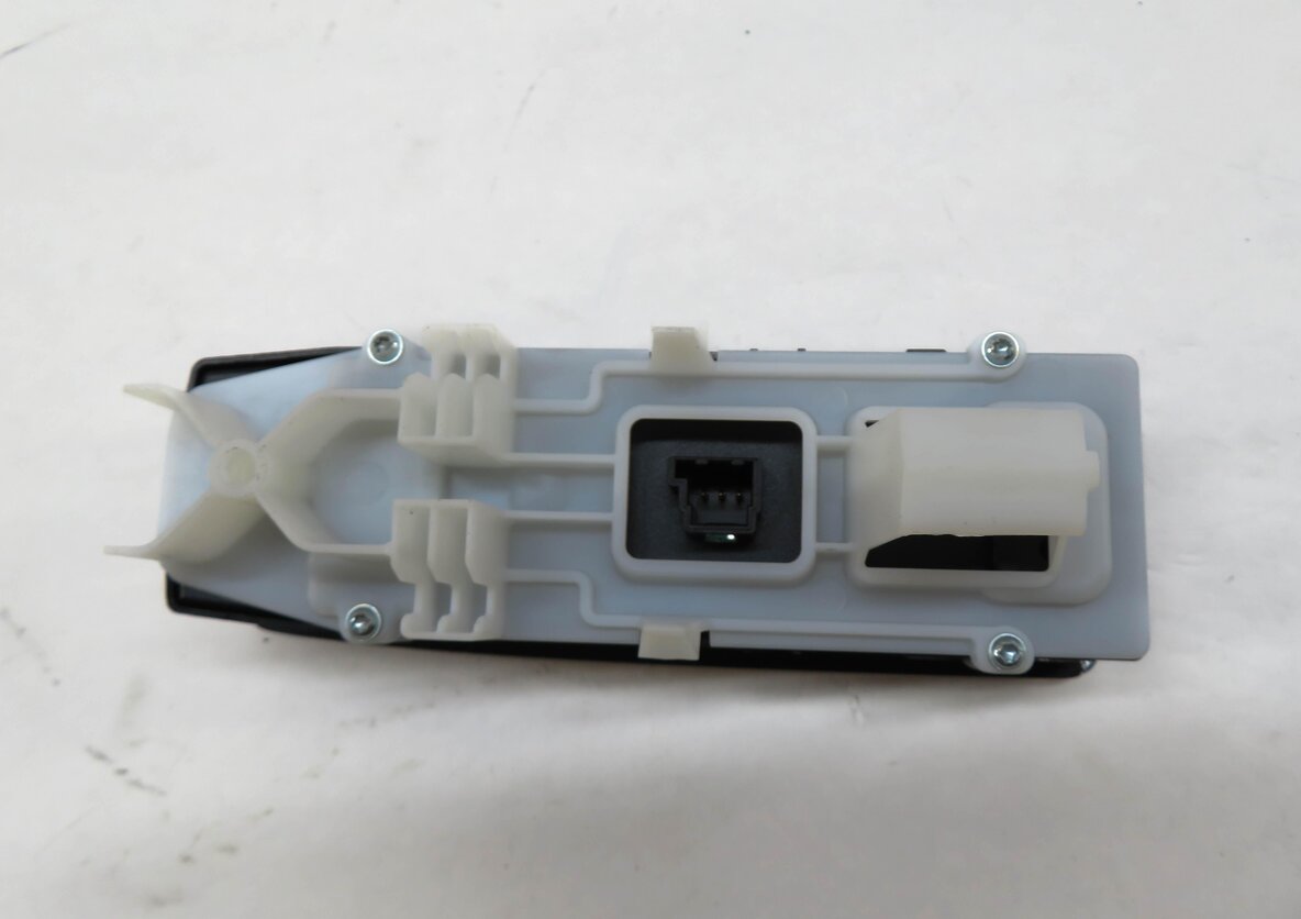 Thumbnail 4: 08-12 MERCEDES C250 C300 E350 E550 GLK350 (W204 W212 X204) DRIVER WINDOW SWITCH