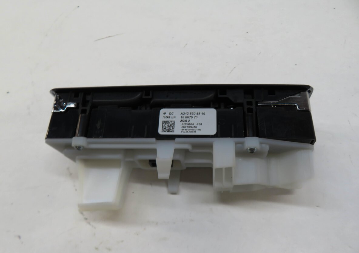 Thumbnail 5: 08-12 MERCEDES C250 C300 E350 E550 GLK350 (W204 W212 X204) DRIVER WINDOW SWITCH