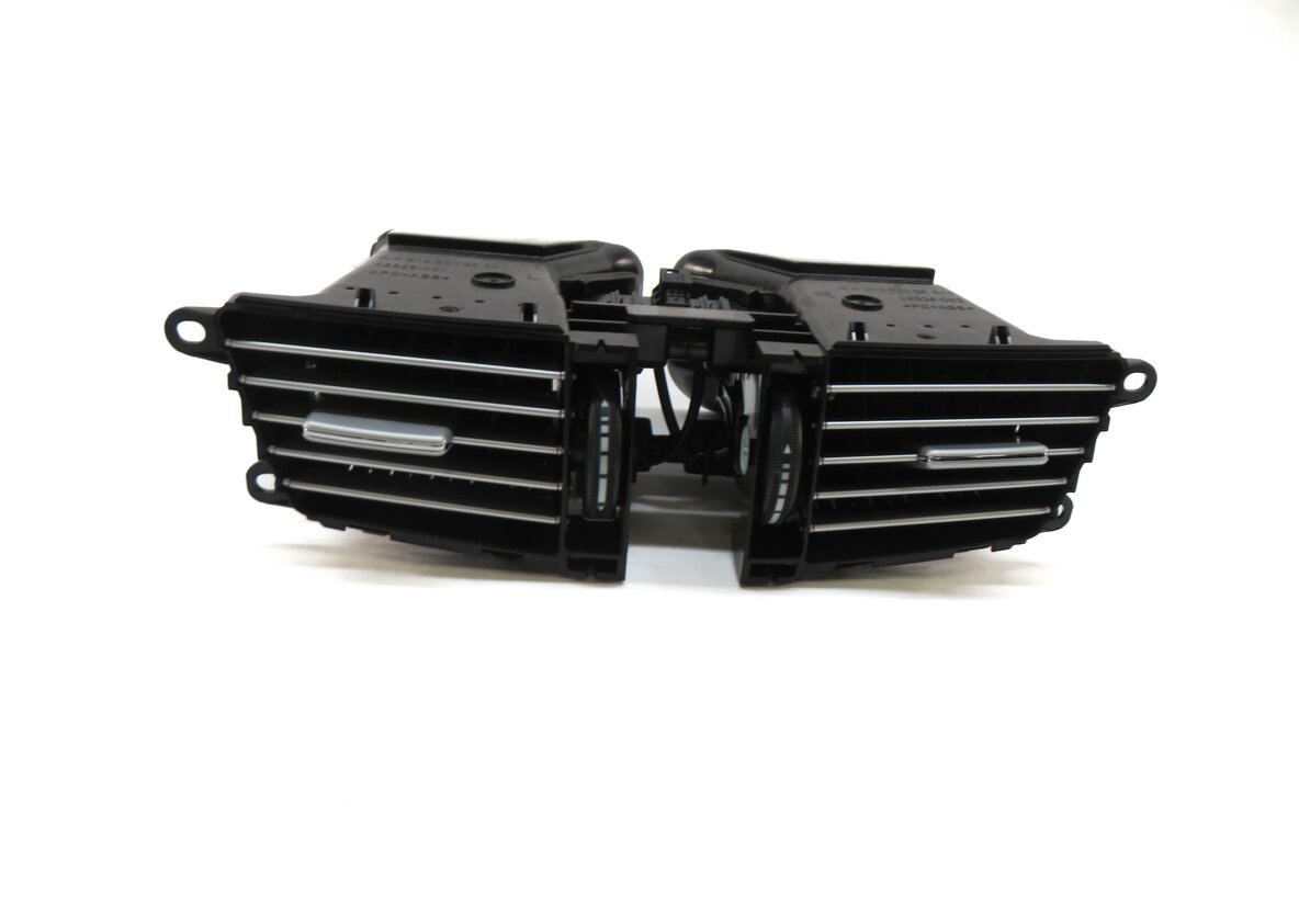 Thumbnail 2: 2010 MERCEDES E350 (W212) FRONT CENTER DASH HEATER A/C AIR VENT