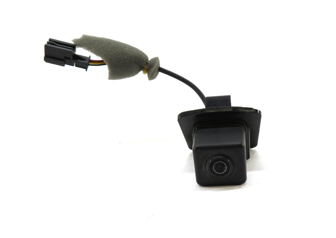 10-13 MERCEDES E300 E350 E400 E550 (A207 C207 W207 W212) BACKUP REVERSE CAMERA