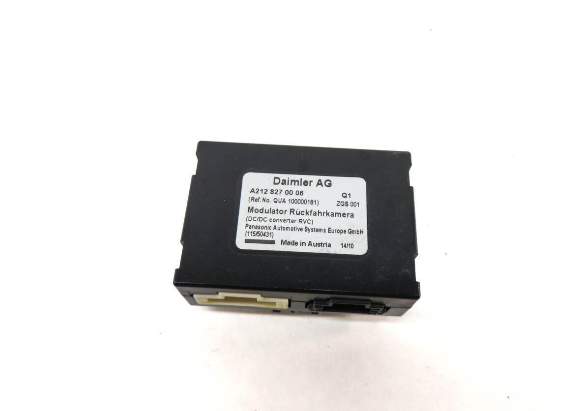 Thumbnail 2: 2010-2014 MERCEDES C E CLS CLASS (W204 W212 C218) REARVIEW CAMERA CONTROL MODULE