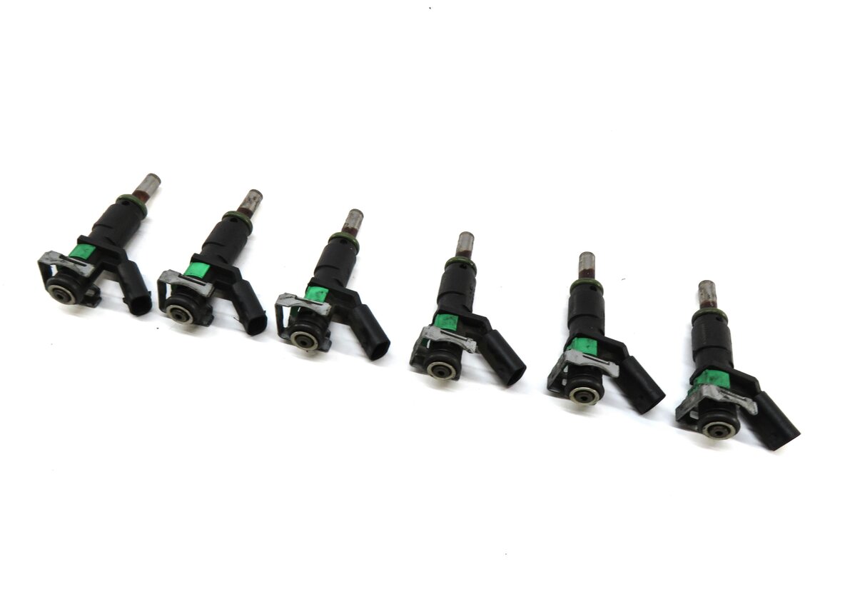 10-13 MERCEDES C300 C350 E350 GLK S400 (W204 W211 W221 X204) FUEL INJECTOR SET