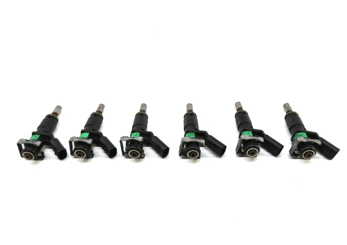 Thumbnail 2: 10-13 MERCEDES C300 C350 E350 GLK S400 (W204 W211 W221 X204) FUEL INJECTOR SET