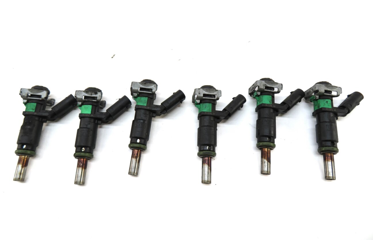 Thumbnail 3: 10-13 MERCEDES C300 C350 E350 GLK S400 (W204 W211 W221 X204) FUEL INJECTOR SET