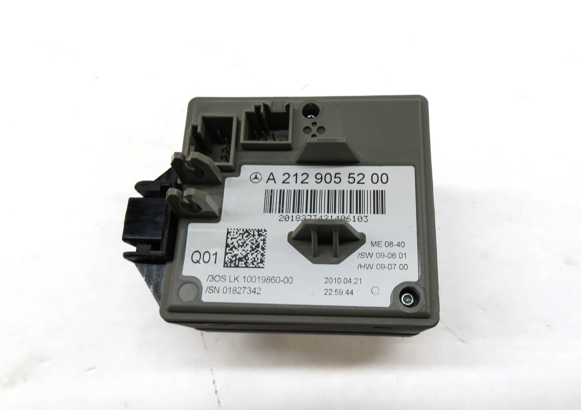 Thumbnail 3: 2010-2015 MERCEDES E GLK CLS SLS CLASS (C197 W204 W212 X204) IGNITION SWITCH