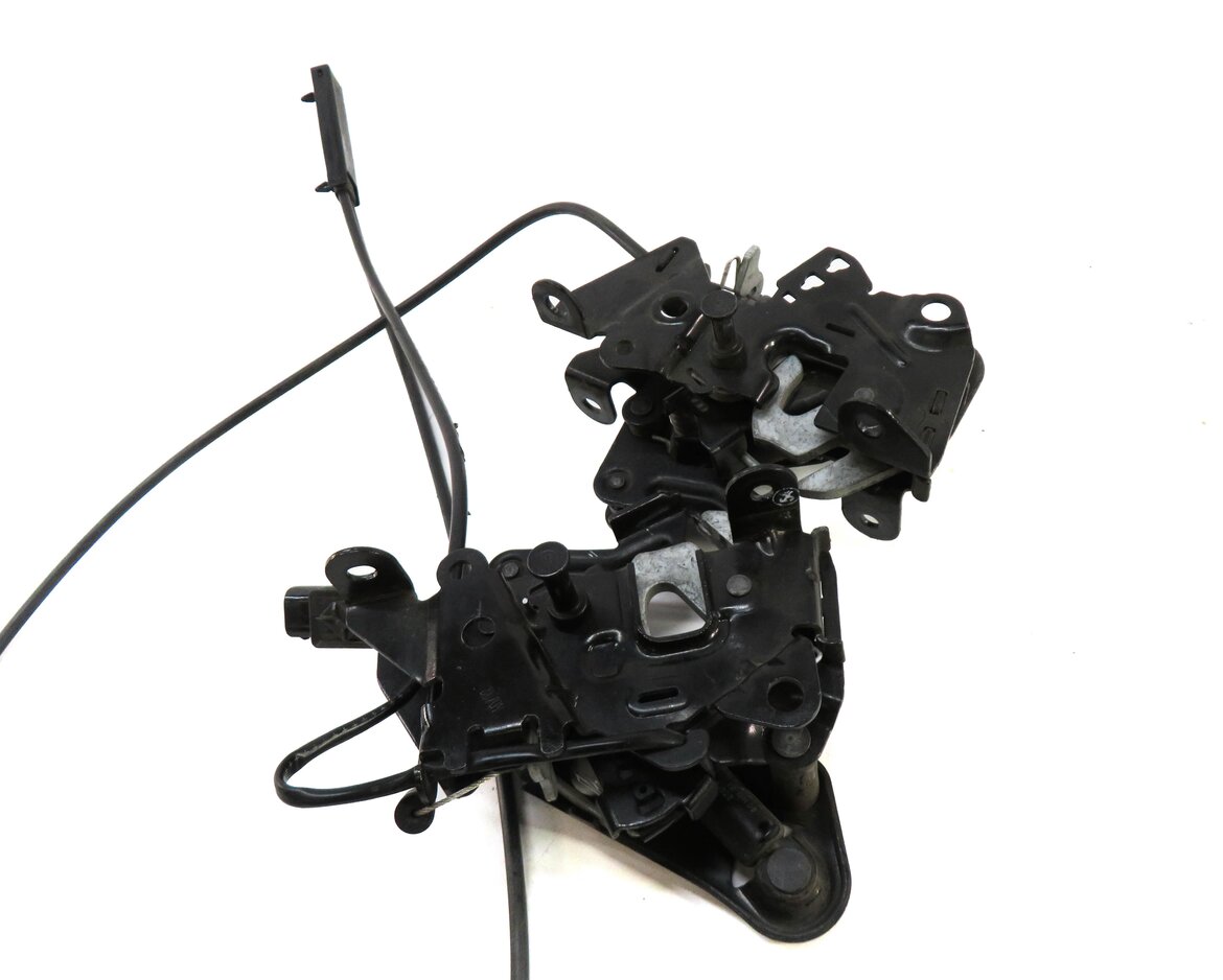 Thumbnail 4: 2013 BMW 750i (F01) FRONT LEFT & RIGHT LOWER HOOD LOCK LATCH SET w/ CABLE