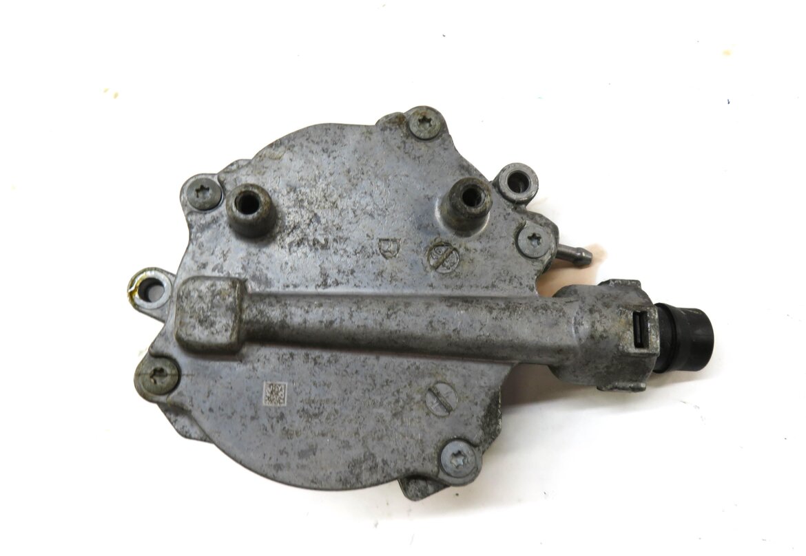 Thumbnail 4: 10-17 BMW 5 7 M5 X6 X6 X5M X6M (F01 F10 F15 F16 F85 F86) 4.4L BRAKE VACUUM PUMP