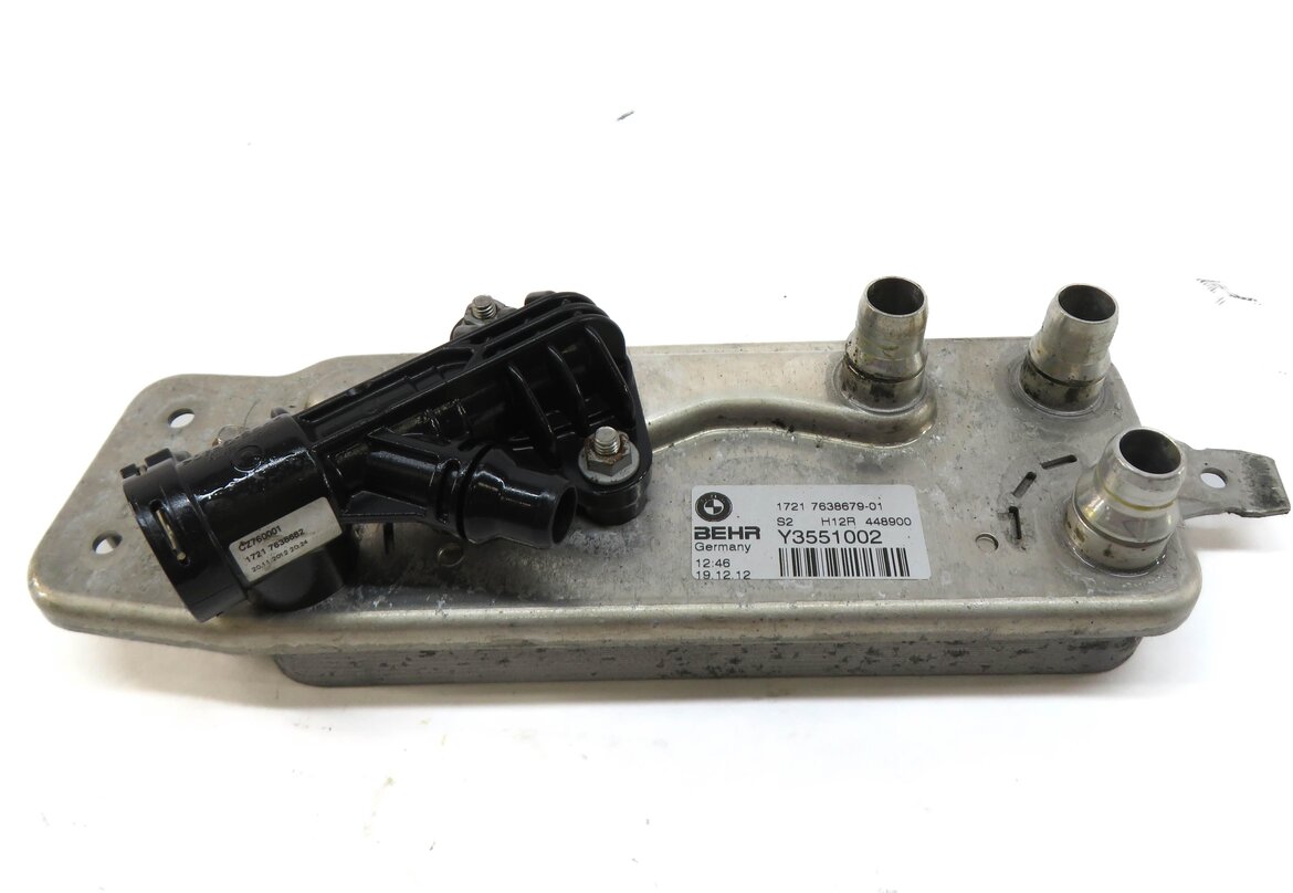 Thumbnail 2: 09-17 BMW 535i 640i 740i 750i 760i (F01 F10) AUTOMATIC TRANSMISSION OIL COOLER
