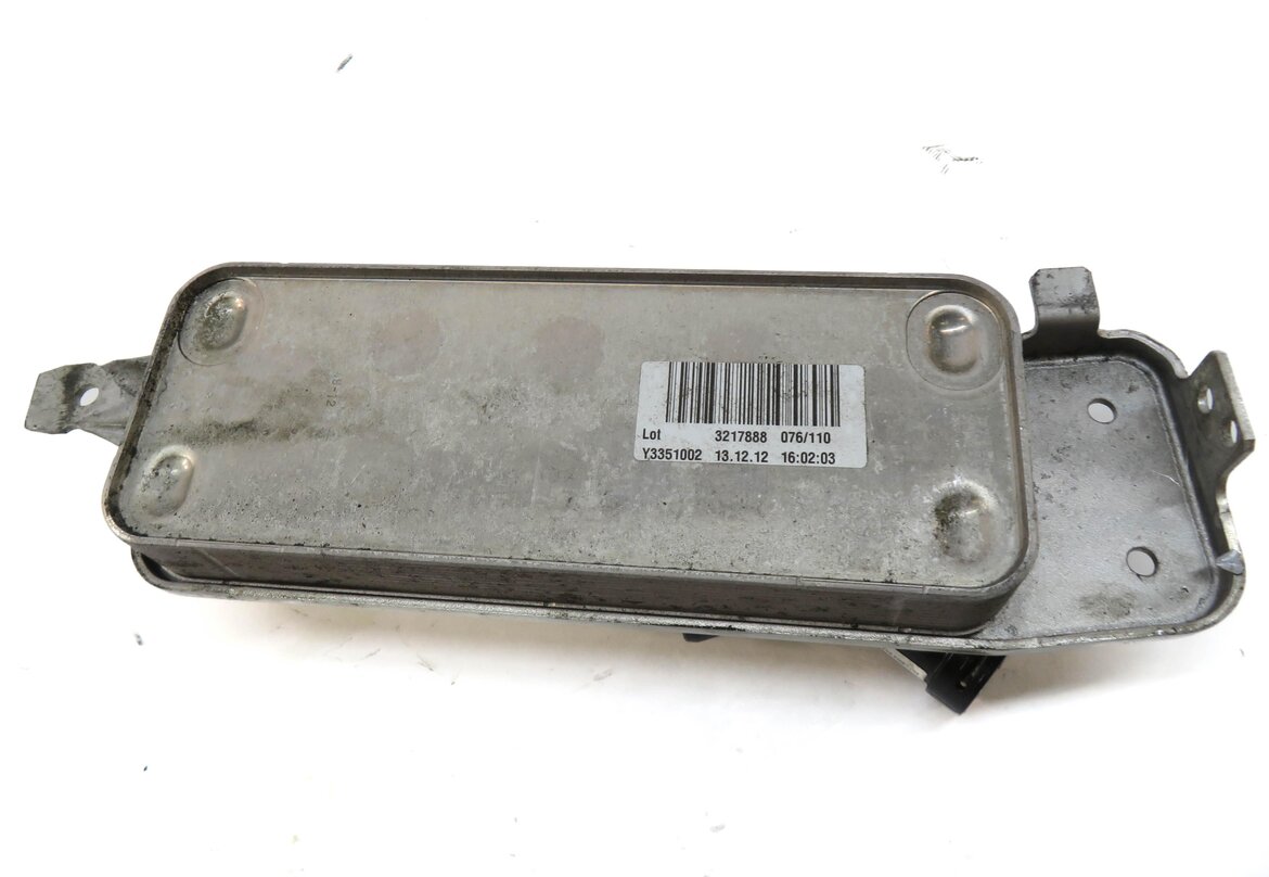 Thumbnail 4: 09-17 BMW 535i 640i 740i 750i 760i (F01 F10) AUTOMATIC TRANSMISSION OIL COOLER