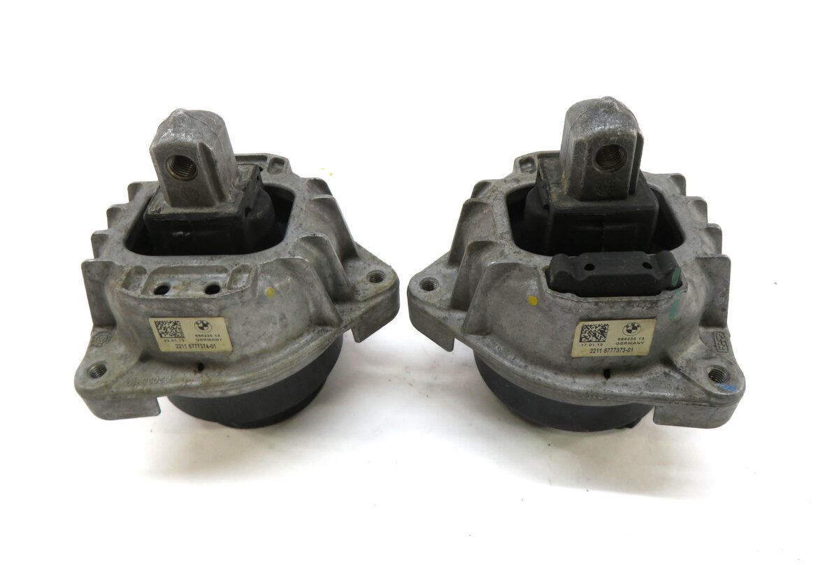 Thumbnail 4: 2013 BMW 750i (F01) 4.4L N63 V8 ENGINE LEFT & RIGHT MOTOR MOUNT SET-2