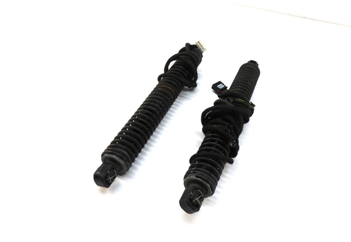 Thumbnail 1: 2013 BMW 750i (F01) LEFT & RIGHT REAR TRUNK SHOCK STRUT SET-2 (ELECTRIC)