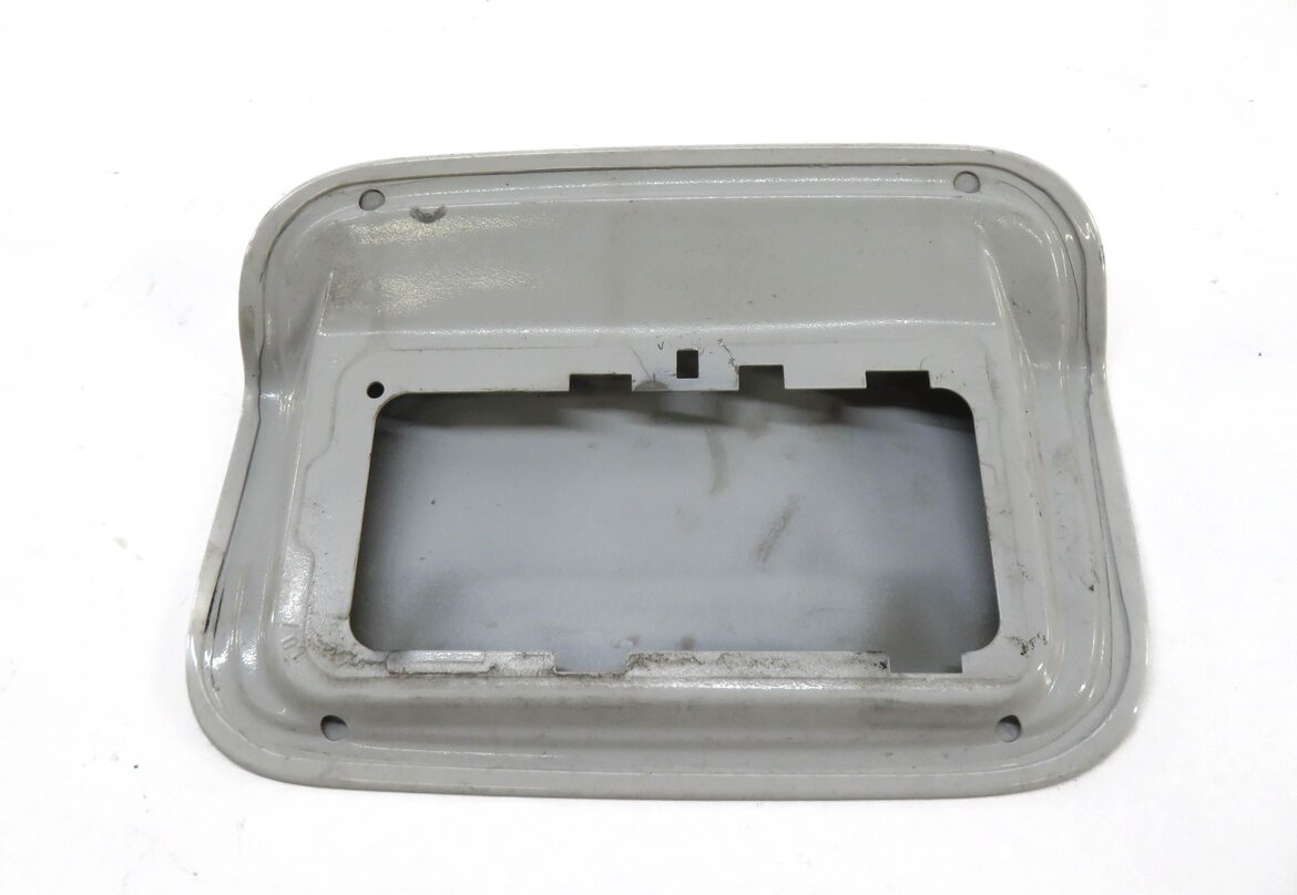 Thumbnail 4: 09-15 BMW 740Li 750Li 760Li B7 (F02) LWB FUEL TANK DOOR TRIM COVER (WHITE 300)