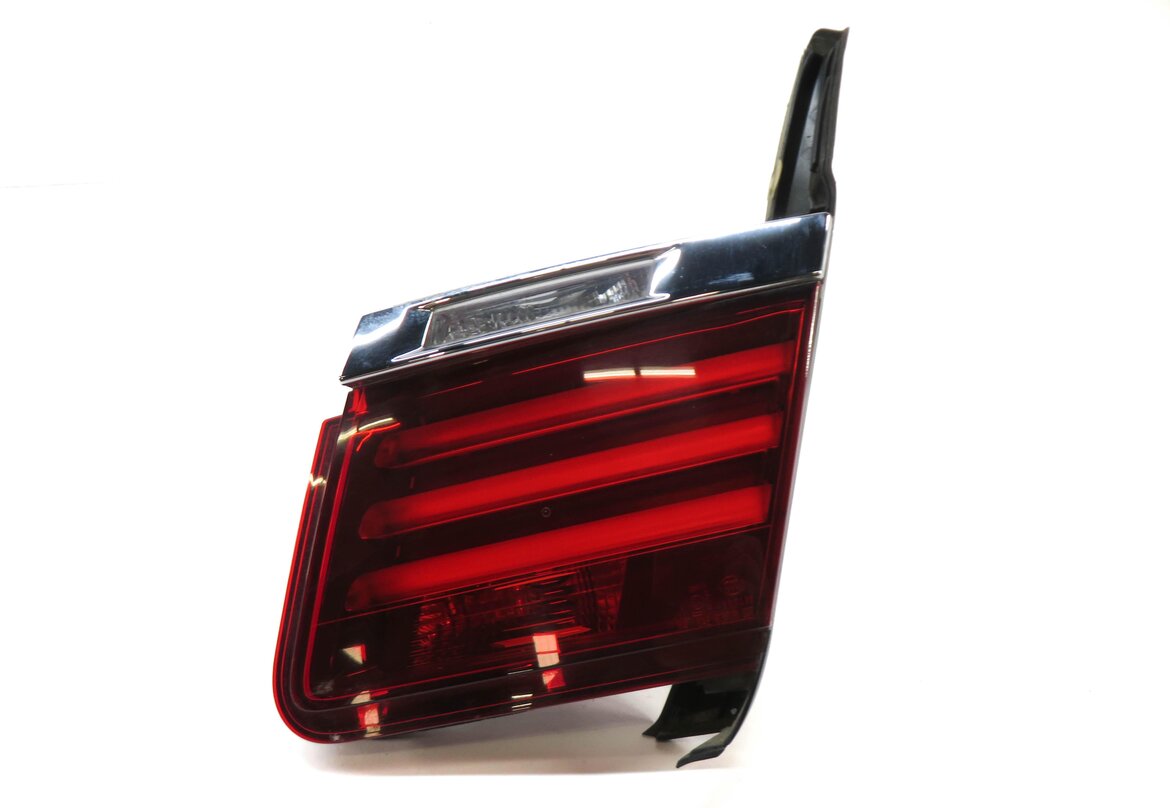 Thumbnail 4: 13-15 BMW 7 SERIES F01 F02 F04 RIGHT PASSENGER INNER TRUNK TAILLIGHT LIGHT LAMP