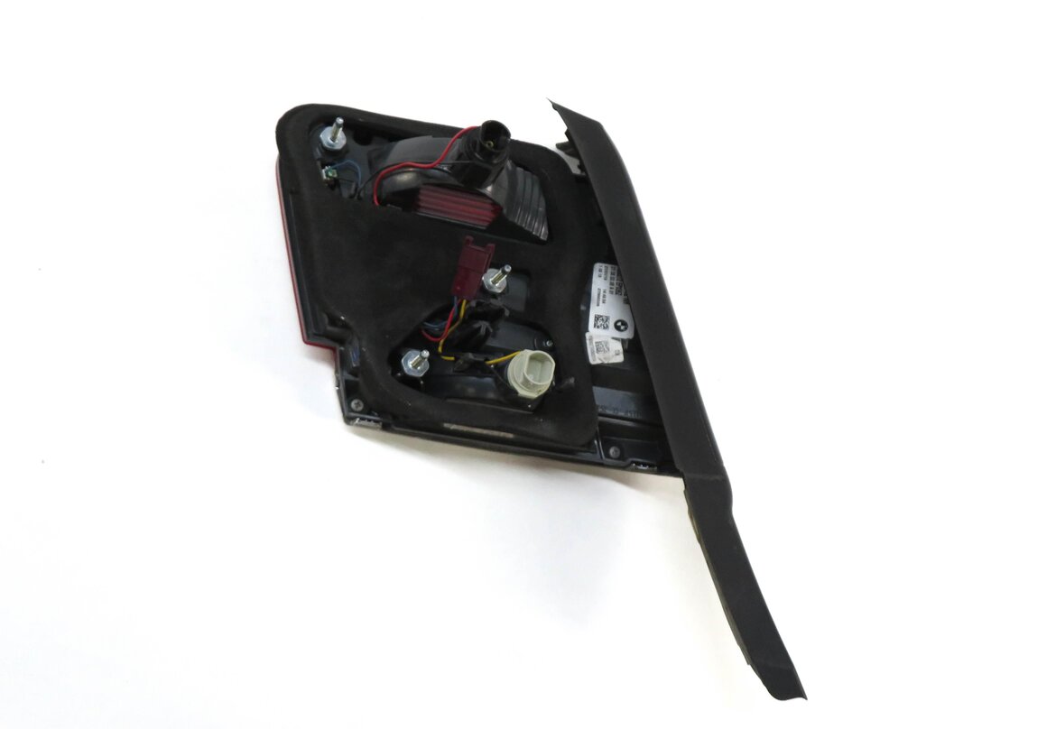 Thumbnail 7: 13-15 BMW 7 SERIES F01 F02 F04 RIGHT PASSENGER INNER TRUNK TAILLIGHT LIGHT LAMP