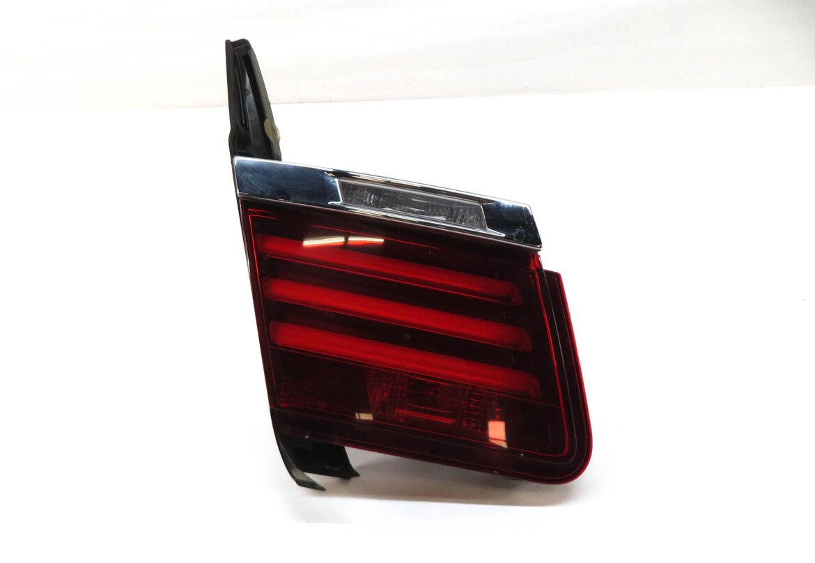Thumbnail 4: 13-15 BMW 7 SERIES F01 F02 F04 REAR LEFT DRIVER INNER TRUNK TAILLIGHT LIGHT LAMP