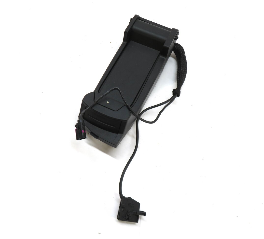 2013 BMW 750i (F01) FRONT CENTER CONSOLE PHONE DOCK CRADLE