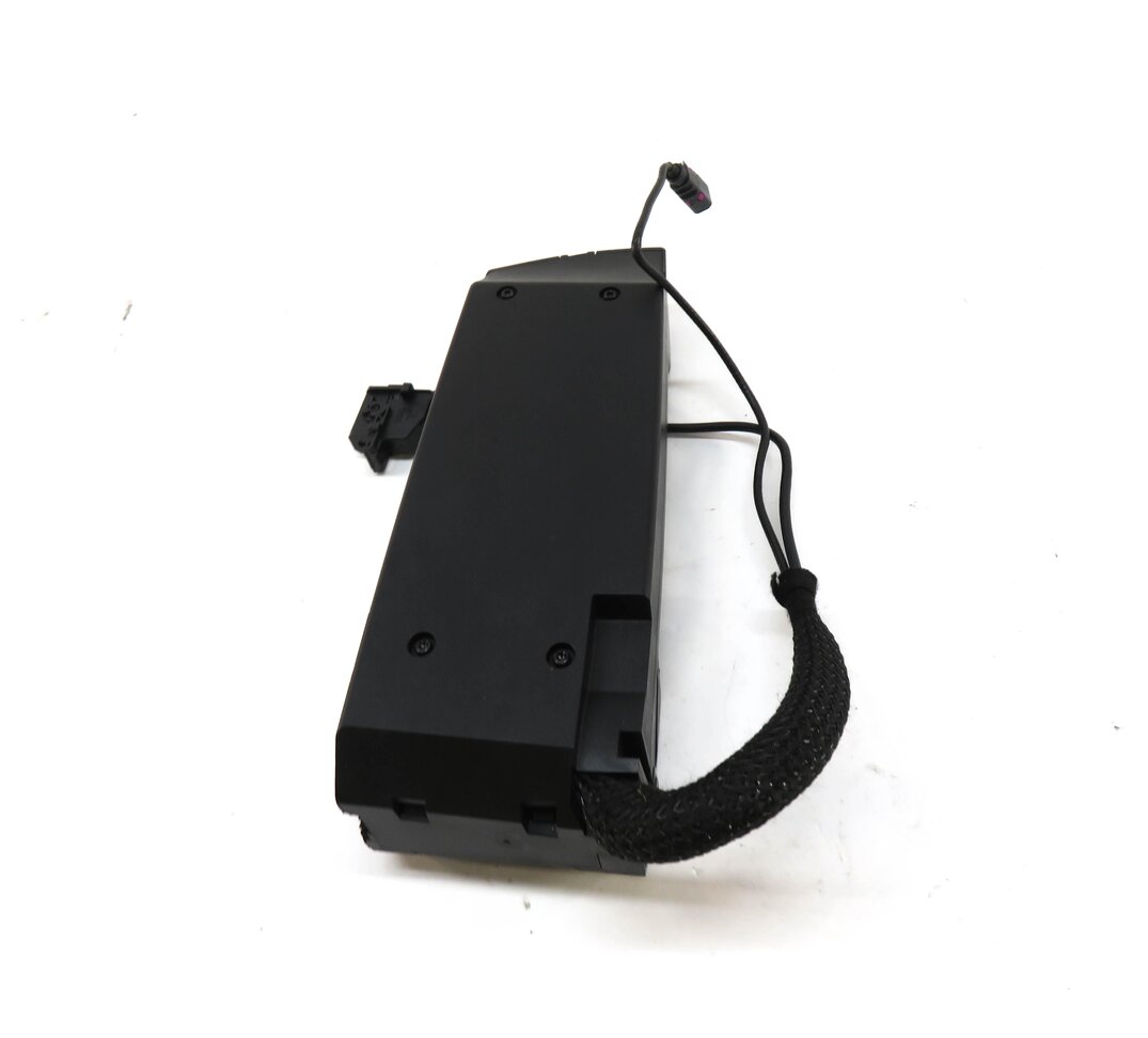 Thumbnail 4: 2013 BMW 750i (F01) FRONT CENTER CONSOLE PHONE DOCK CRADLE