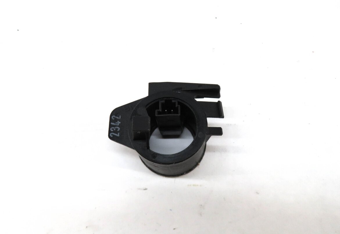 Thumbnail 12: 2013 BMW 750i (F01) 4.4L N63 TURBO ENGINE CAS4 DME IMMOBILIZER MODULE KEY SET