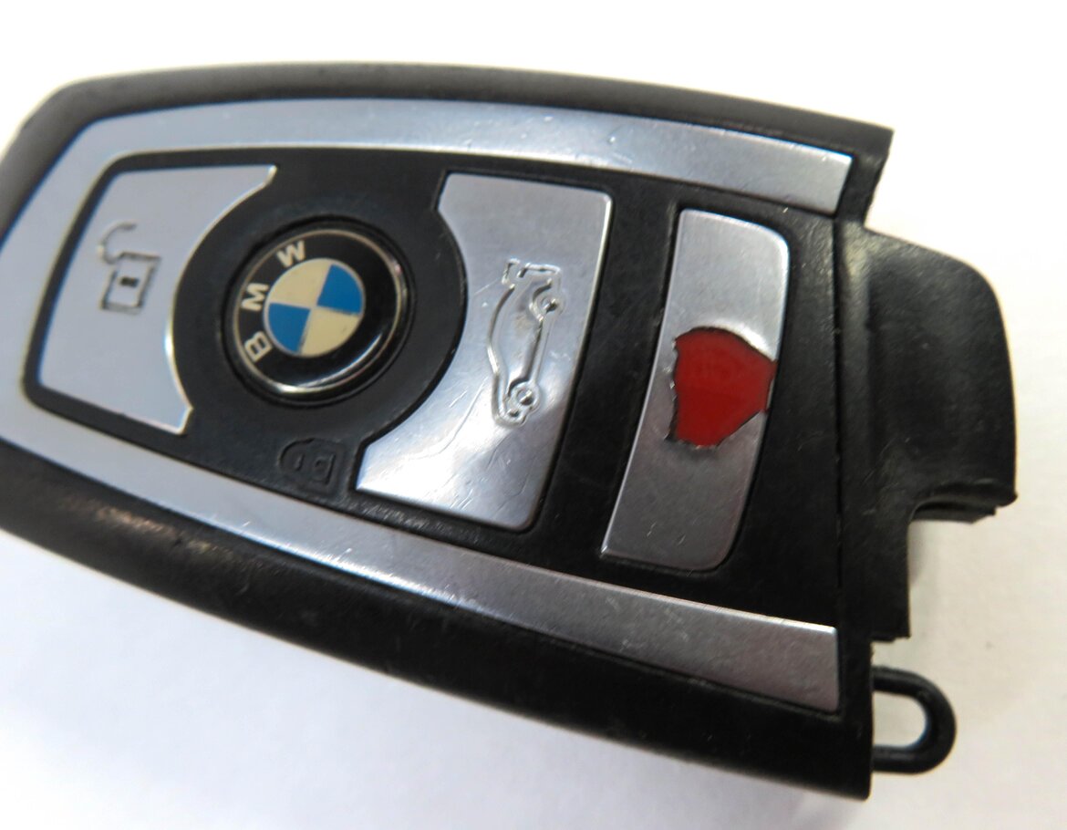 Thumbnail 6: 2013 BMW 750i (F01) 4.4L N63 TURBO ENGINE CAS4 DME IMMOBILIZER MODULE KEY SET