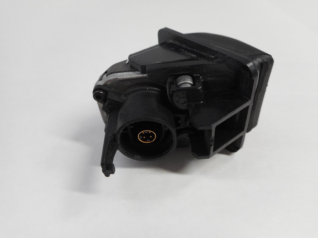 Thumbnail 4: 09-18 BMW 2 3 4 5 7 M5 X3 X5 X6 (F01 F07 F10 F15 F16 F30 F32) REARVIEW CAMERA