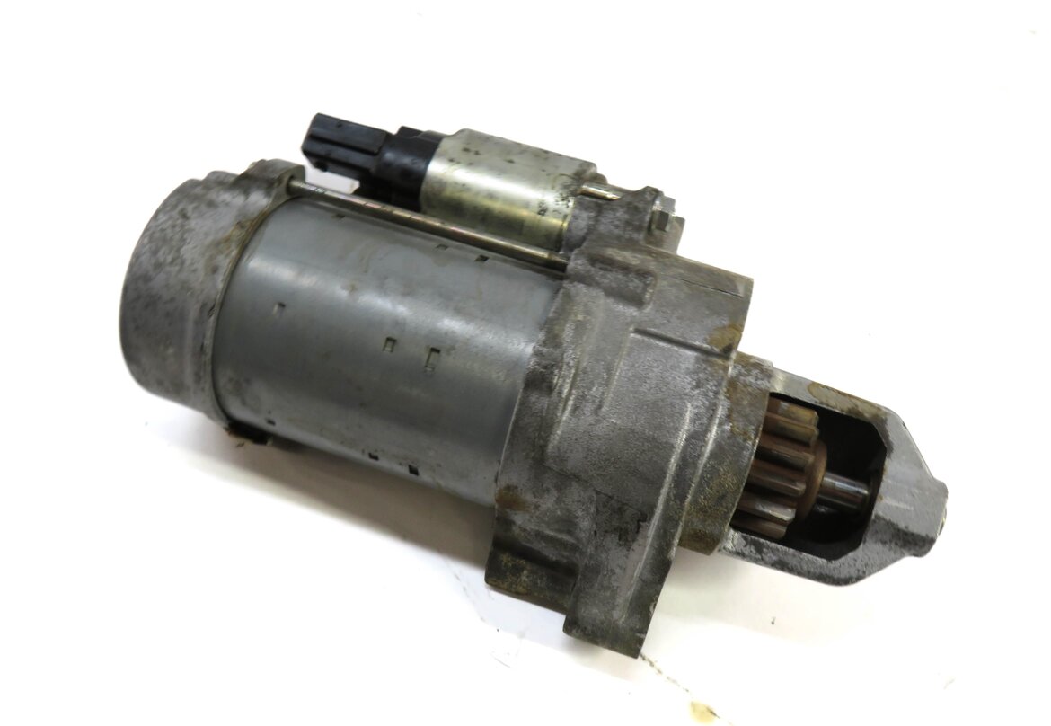 12-19 BMW 5 6 7 M5 M6 X5 X5M X6 X6M (F01 F02 F10 F12 F15 F16) 4.4L STARTER MOTOR