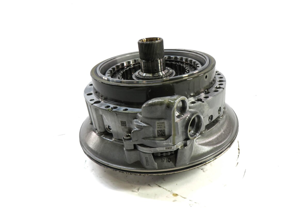 Thumbnail 2: 2013-2019 BMW 550i 650i 750i (F01 F02 F06 F07 F10 F12) AWD TRANSMISSION OIL PUMP