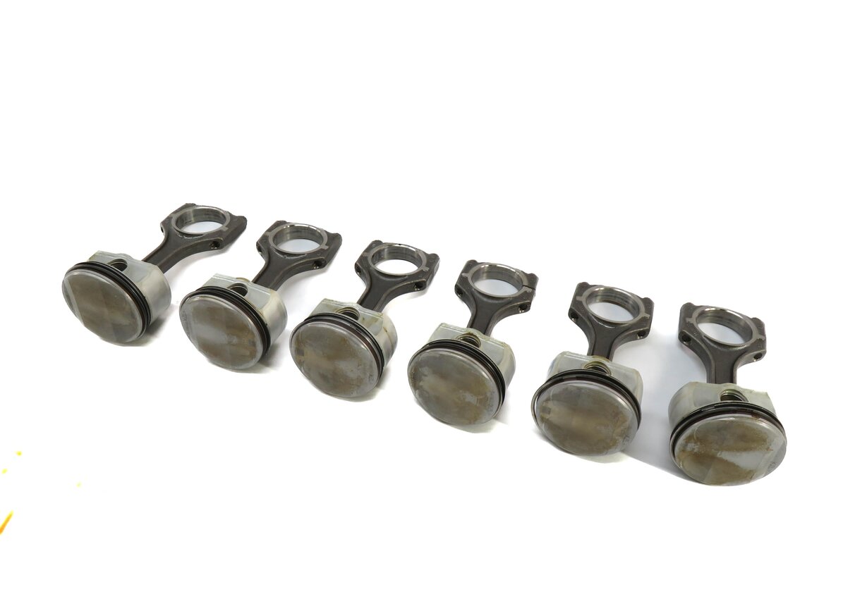 2009-2012 PORSCHE BOXSTER CAYMAN (987) 2.9L ENGINE PISTON w/ CONNECTING ROD SET