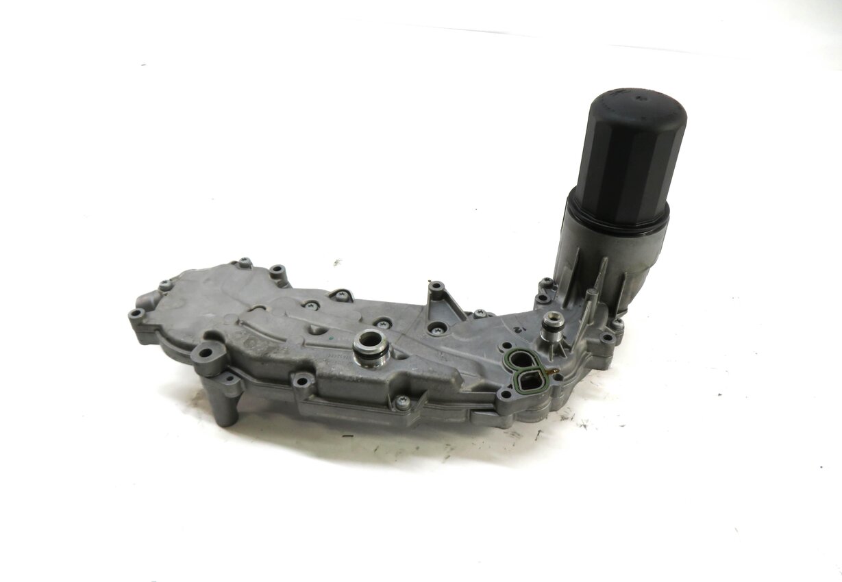 Thumbnail 3: 2009 PORSCHE CAYMAN (987) 2.9L M96 ENGINE OIL COOLER FILTER HOUSING