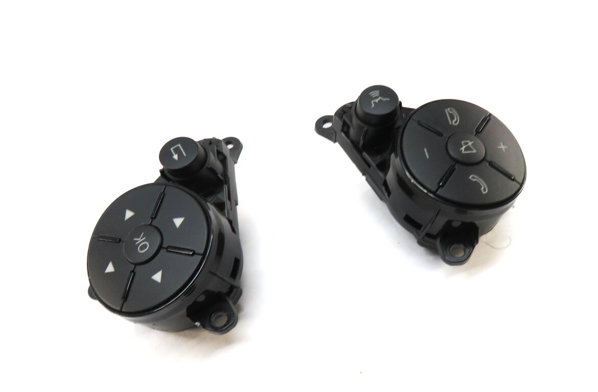 Thumbnail 2: 2011 MERCEDES GLK350 (X204) STEERING WHEEL SWITCH BUTTON SET