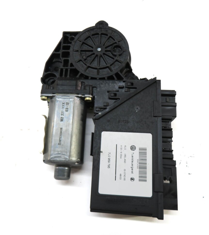Thumbnail 2: 2003-2010 PORSCHE CAYENNE (955 957) LEFT REAR DOOR POWER WINDOW MOTOR