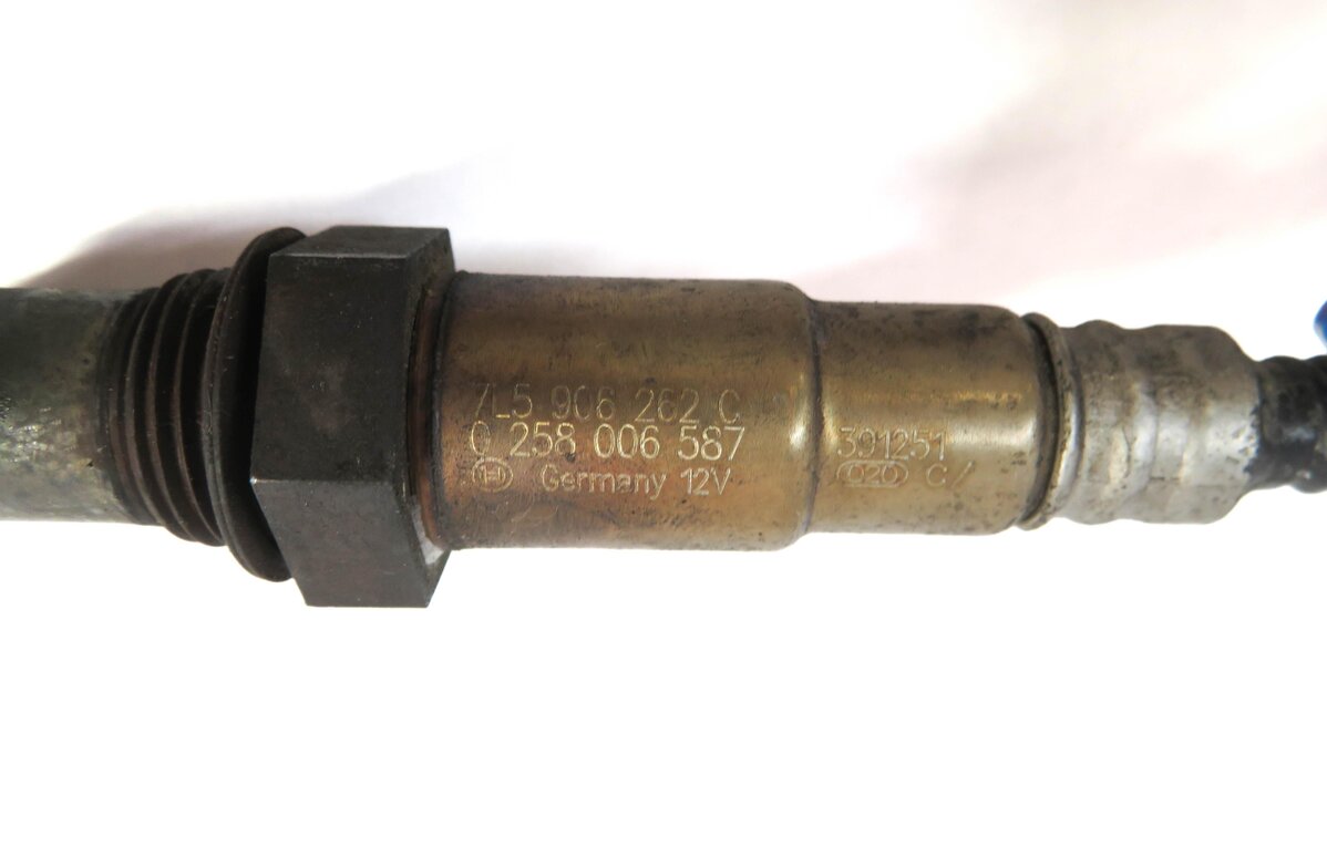 Thumbnail 5: 2004 PORSCHE CAYENNE (955) 3.2L PRE POST CAT O2 OXYGEN LAMBDA PROBE SENSOR SET