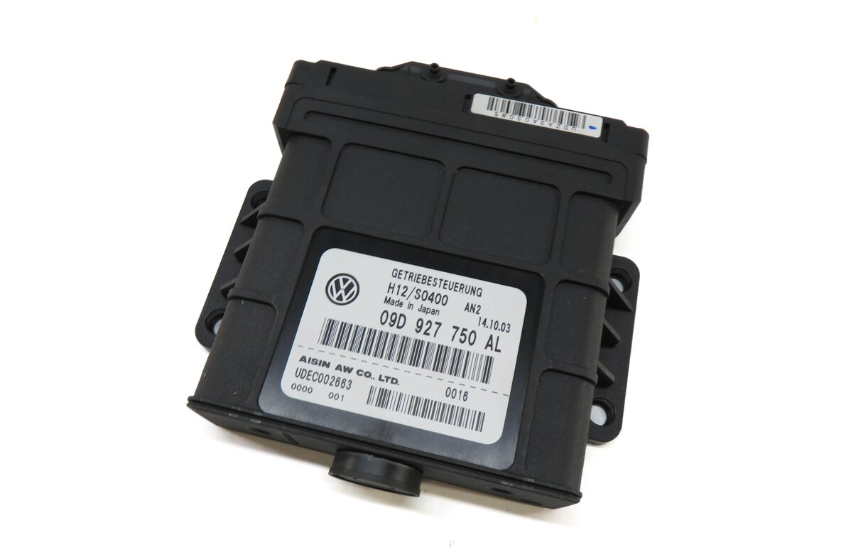 2004 PORSCHE CAYENNE (955) 3.2L A/T TRANSMISSION CONTROL MODULE COMPUTER